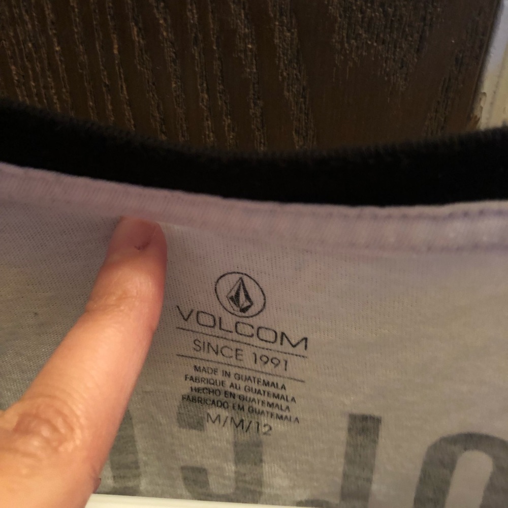 Volcom graphic tee - Picture 4 of 4